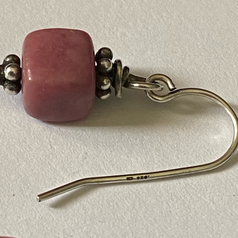 Vintage Sterling Silver Pink Rhodolite Semi Precious Stone Earrings - Picture 5 of 6